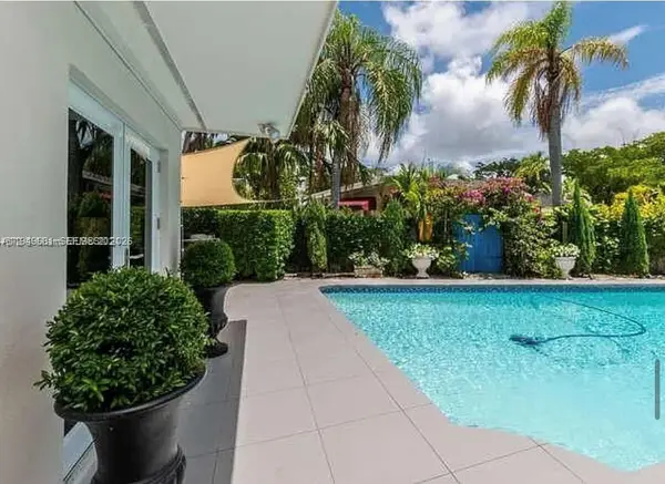 2075 S Hibiscus Drive, North Miami, FL 33181