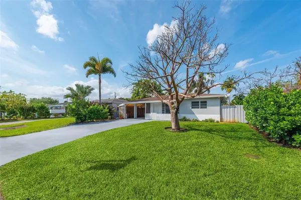 81 NE 47th Street, Oakland Park, FL 33334