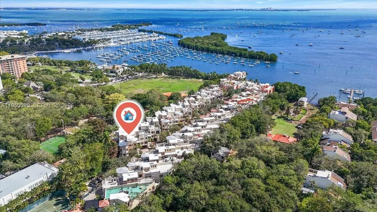 3471 Main Hwy 1240 #1240, Miami, FL 33133 - #1