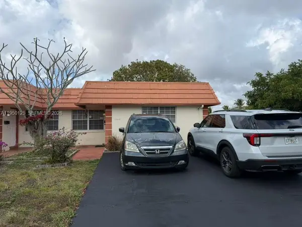 7387 NW 76th Street, Tamarac, FL 33321