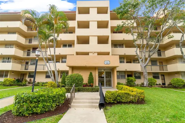 7080 Environ Boulevard #226, Lauderhill, FL 33319