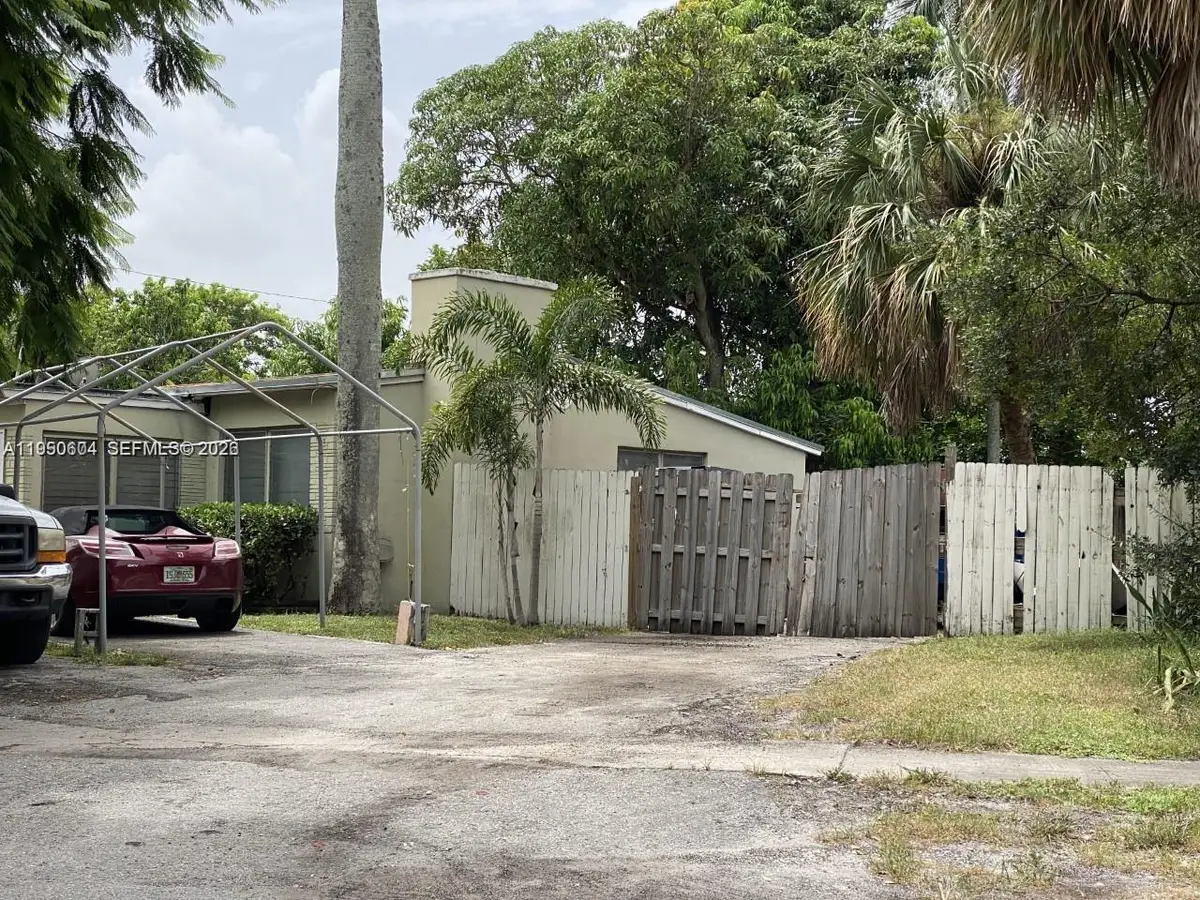 143 SW 21st Way, Fort Lauderdale, FL 33312 - #1