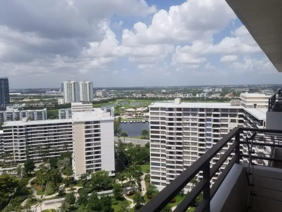 2500 Parkview Drive #2517, Hallandale Beach, FL 33009 - #2