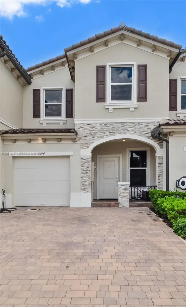 5544 NW 27th Place, Lauderhill, FL 33313