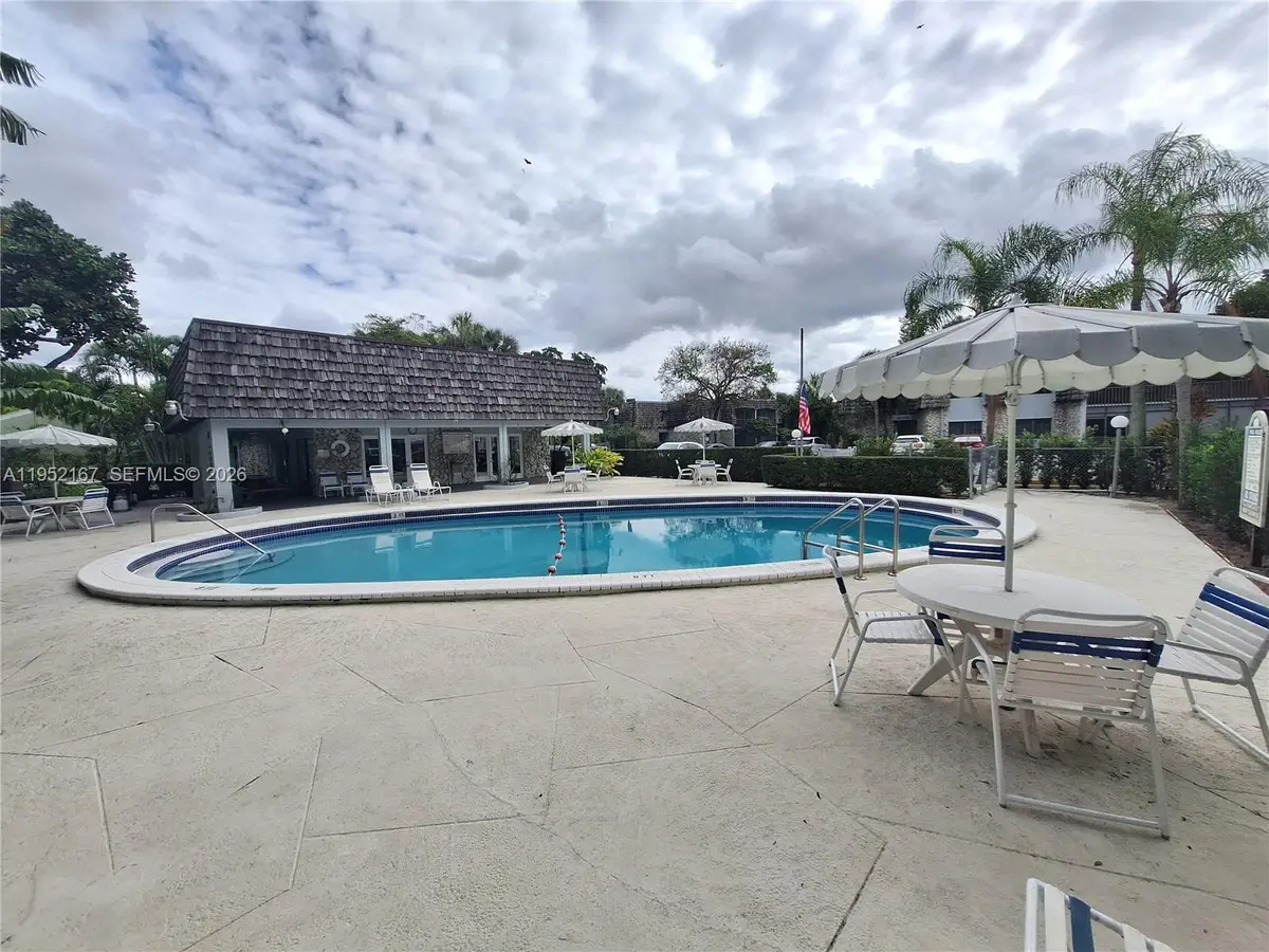 3119 E Oakland Shores Drive #C109, Oakland Park, FL 33309 - #1