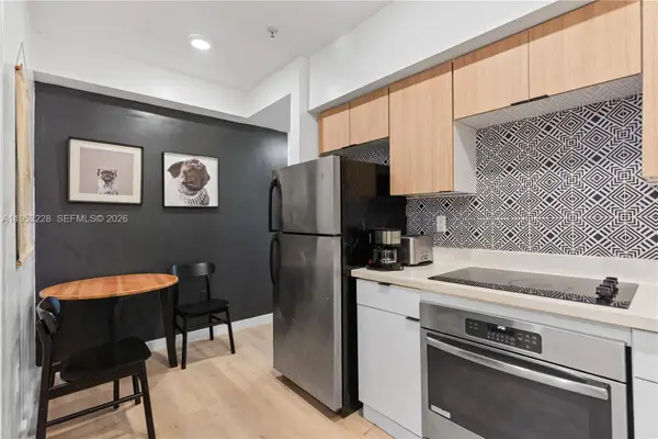 810 7th Street #102, Miami Beach, FL 33139