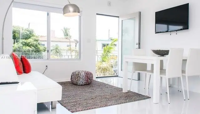 801 15th Street #208, Miami Beach, FL 33139 - #1