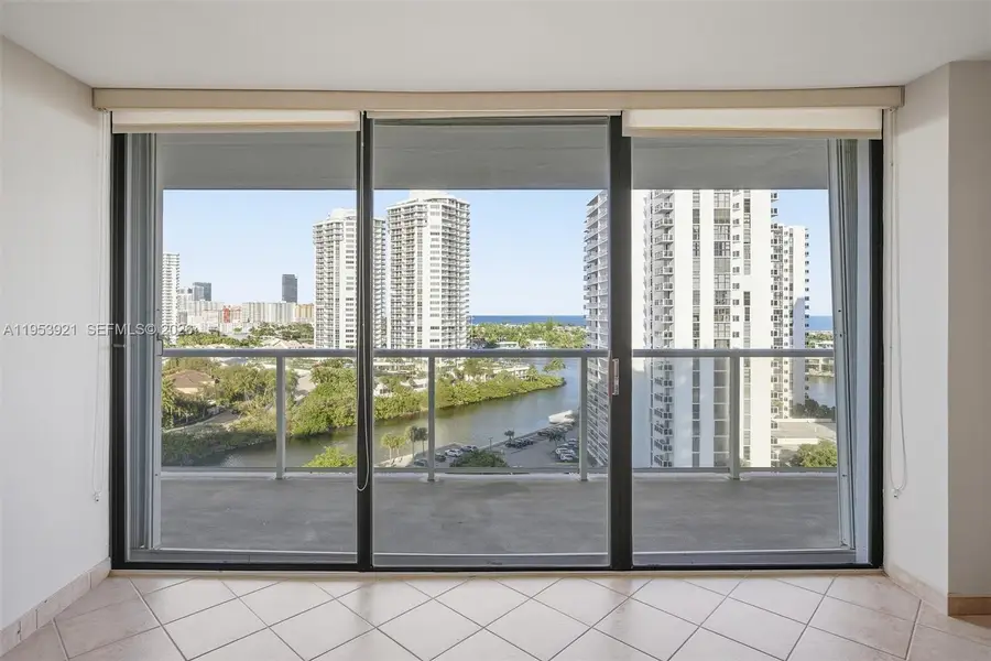 3731 N Country Club Drive #1421, Aventura, FL 33180 - #3