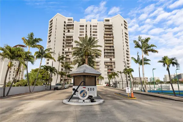 300 Three Islands Boulevard #417, Hallandale Beach, FL 33009