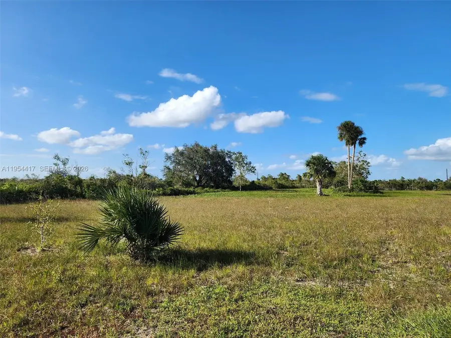 18717 NW 258 Street, Okeechobee, FL 34972 - #3