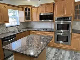 240 N 70th Way, Hollywood, FL 33024 - #3