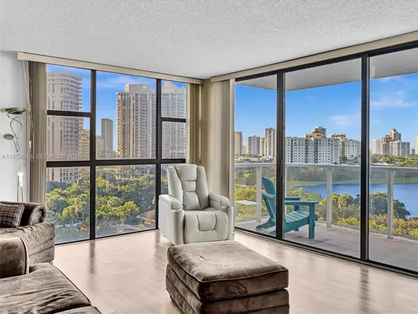 3731 N Country Club Drive #1223, Aventura, FL 33180