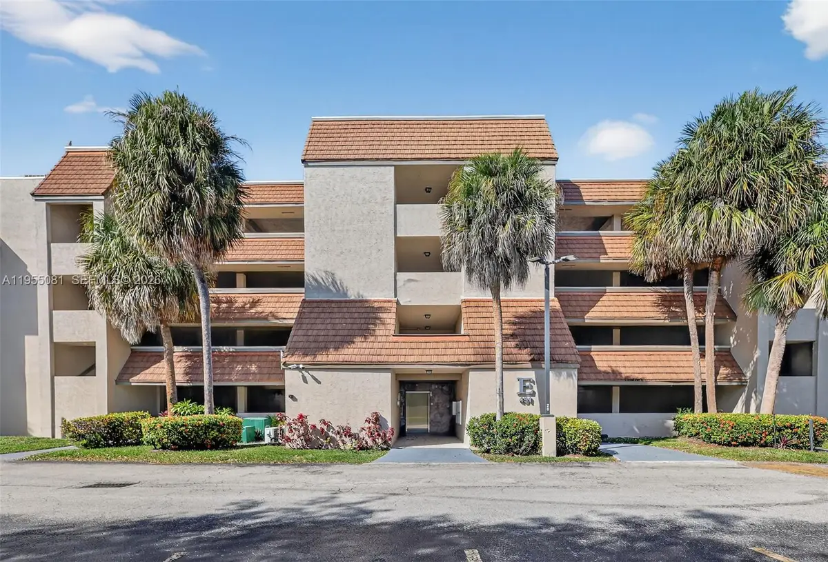 491 Ives Dairy Road #3065, Miami, FL 33179 - #1
