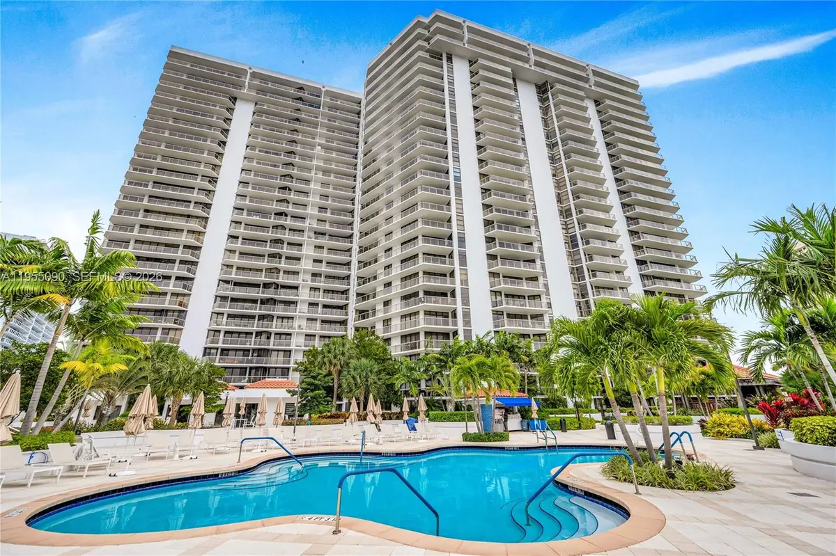 20281 E Country Club Drive #210, Aventura, FL 33180 - #1