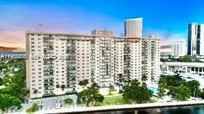 19390 Collins Avenue #1508, Sunny Isles Beach, FL 33160 - #3