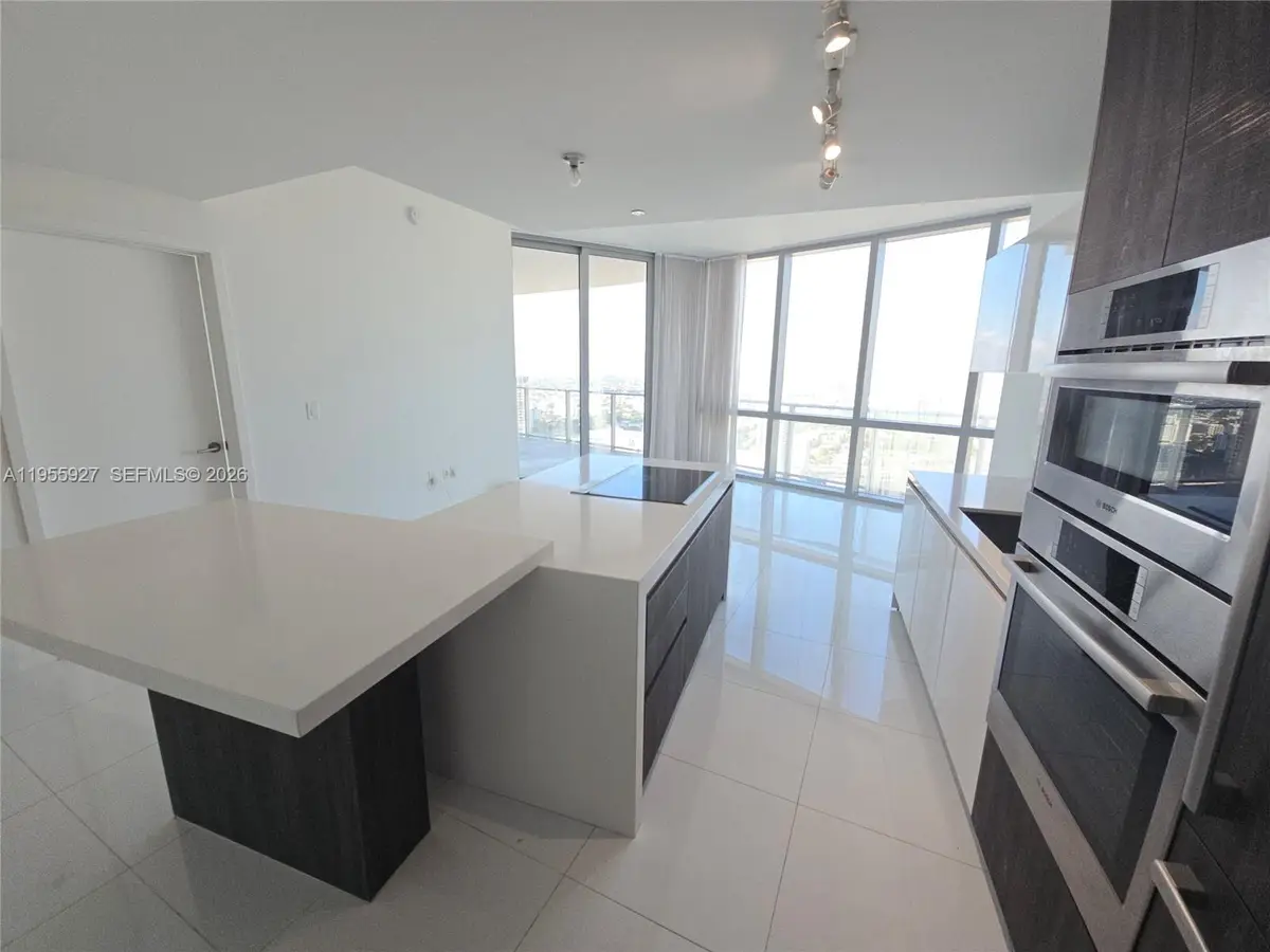851 NE 1st Avenue #4604, Miami, FL 33132 - #1