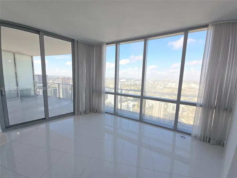 851 NE 1st Avenue #4604, Miami, FL 33132 - #3