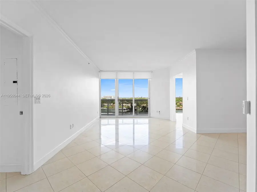 Address Withheld By Seller, Miami Beach, FL 33140 - #2