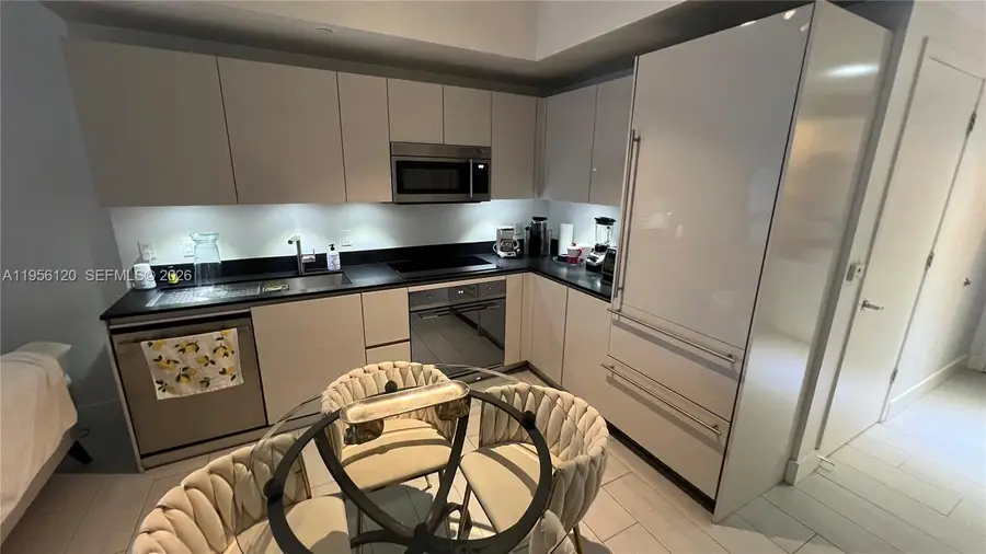 1010 Brickell Avenue #1510, Miami, FL 33131 - #3