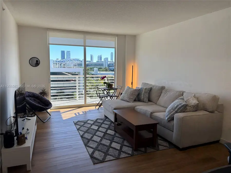 18800 NE 29th Avenue #807, Aventura, FL 33180 - #3