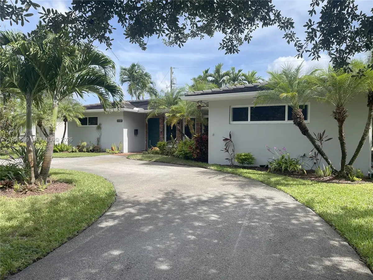 1110 Redbird Avenue, Miami Springs, FL 33166 - #1