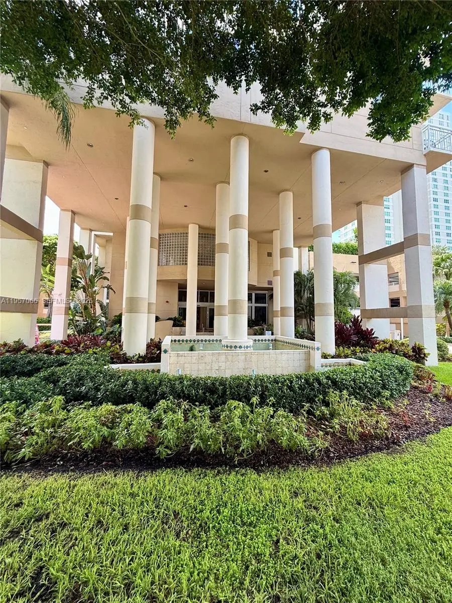 770 Claughton Island Drive #1503, Miami, FL 33131 - #3