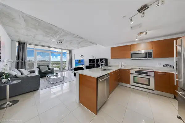 3250 NE 1st Avenue #811, Miami, FL 33137