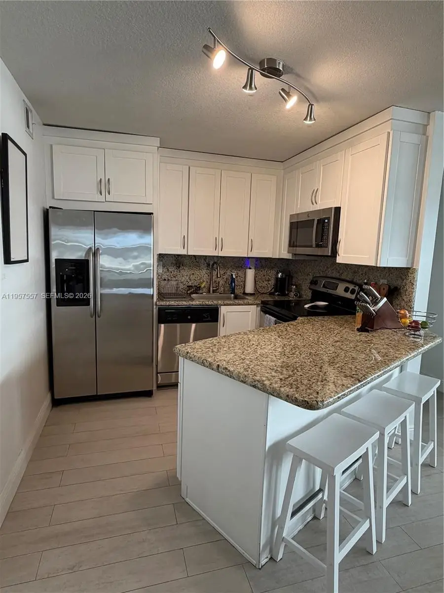 5845 Collins Avenue #106, Miami Beach, FL 33140 - #2
