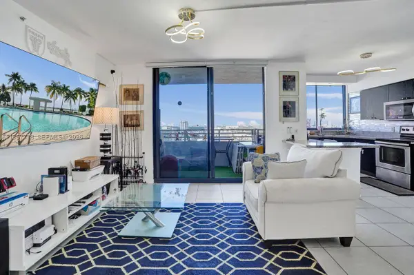 1330 W Ave 1811 #1811, Miami Beach, FL 33139