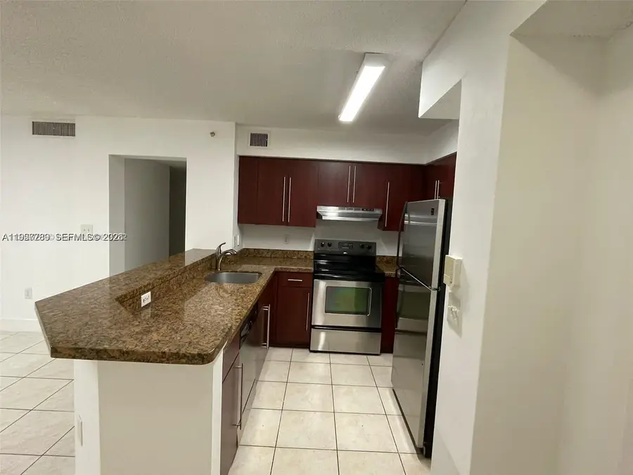 761 N Pine Island Road #104, Plantation, FL 33324 - #2