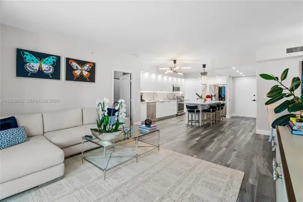 17555 Atlantic Boulevard #UPH3, Sunny Isles Beach, FL 33160