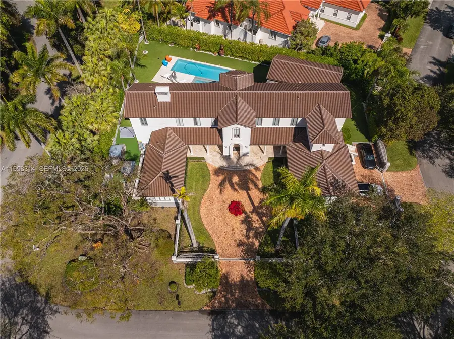 165 Paloma Drive, Coral Gables, FL 33143 - #2