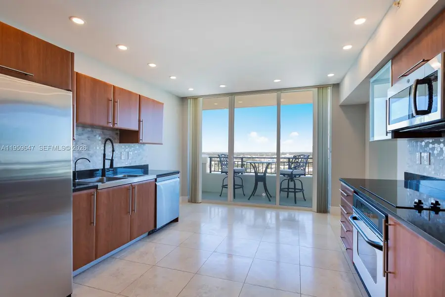 610 W Las Olas Boulevard #2014N, Fort Lauderdale, FL 33312 - #3