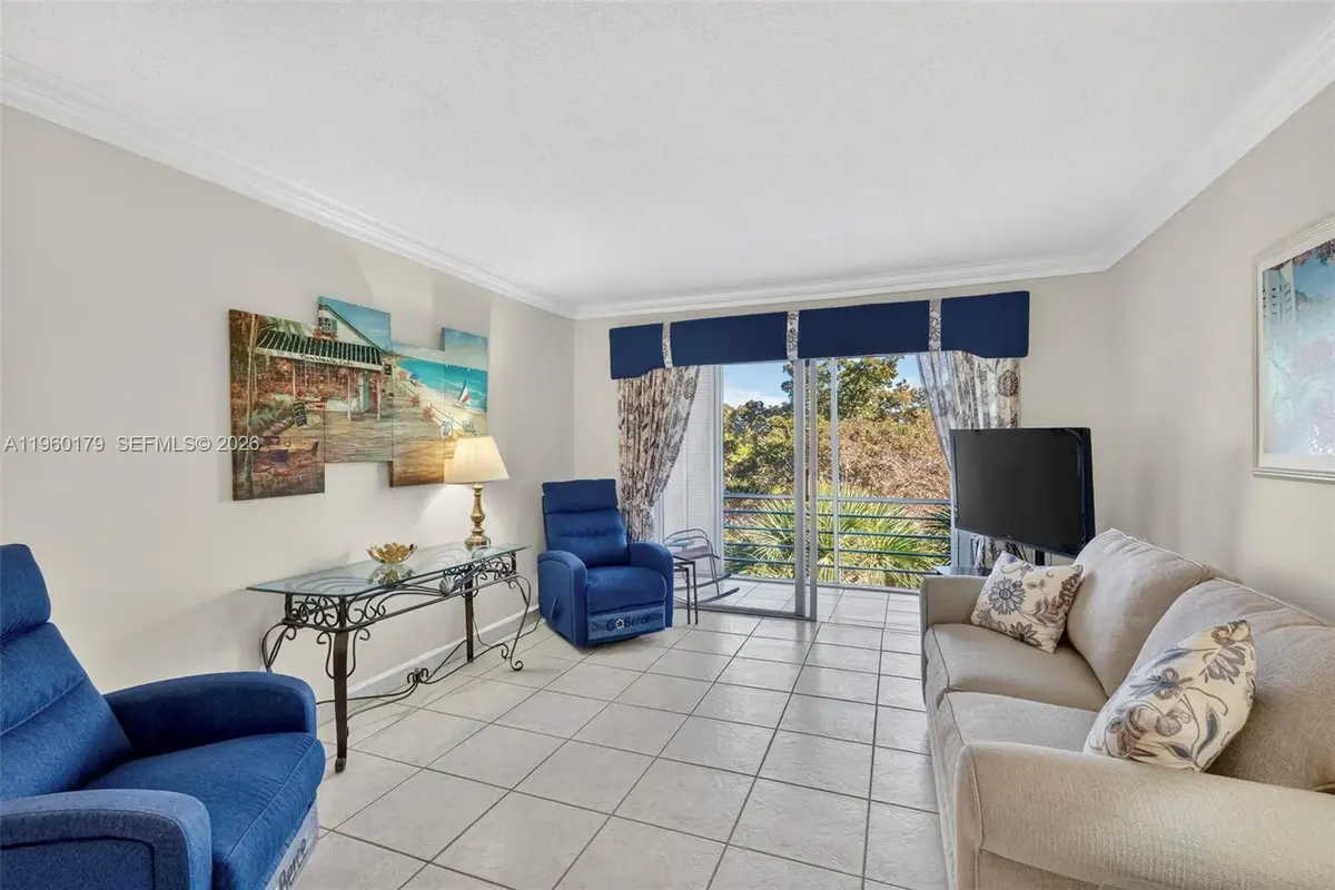 2900 NW 47th Terrace #405B, Lauderdale Lakes, FL 33313 - #1