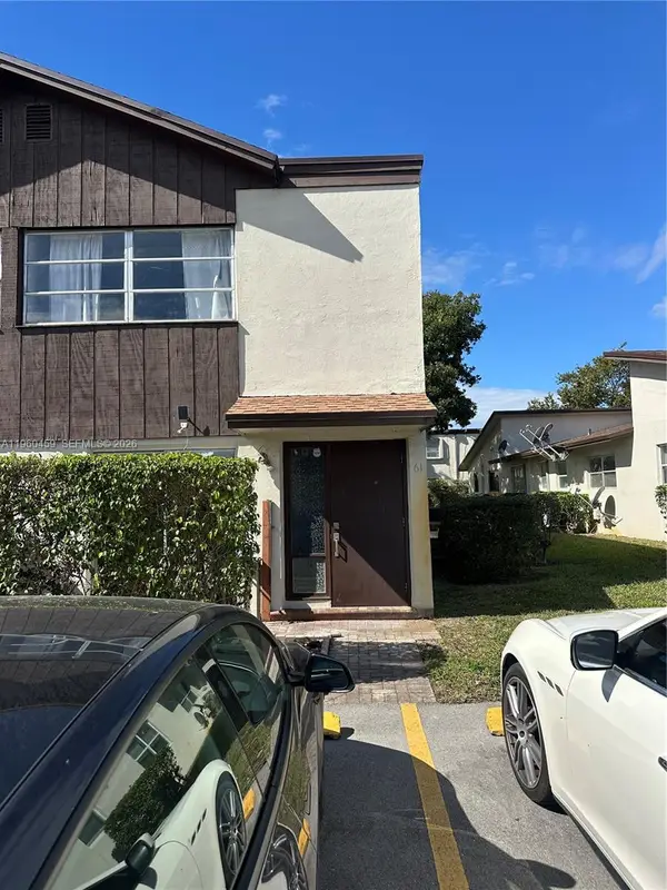 3201 NW 4th Terrace #61, Pompano Beach, FL 33064