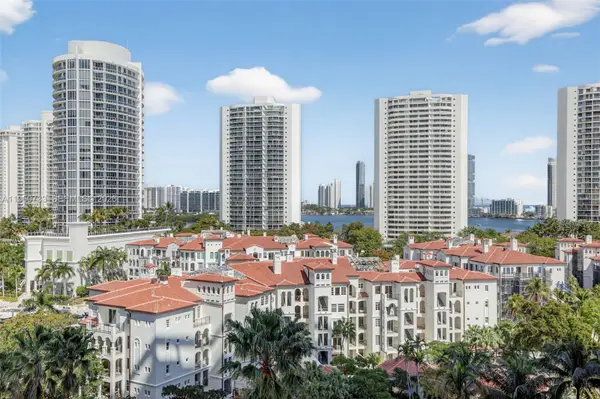 2000 Island Boulevard #1109, Aventura, FL 33160