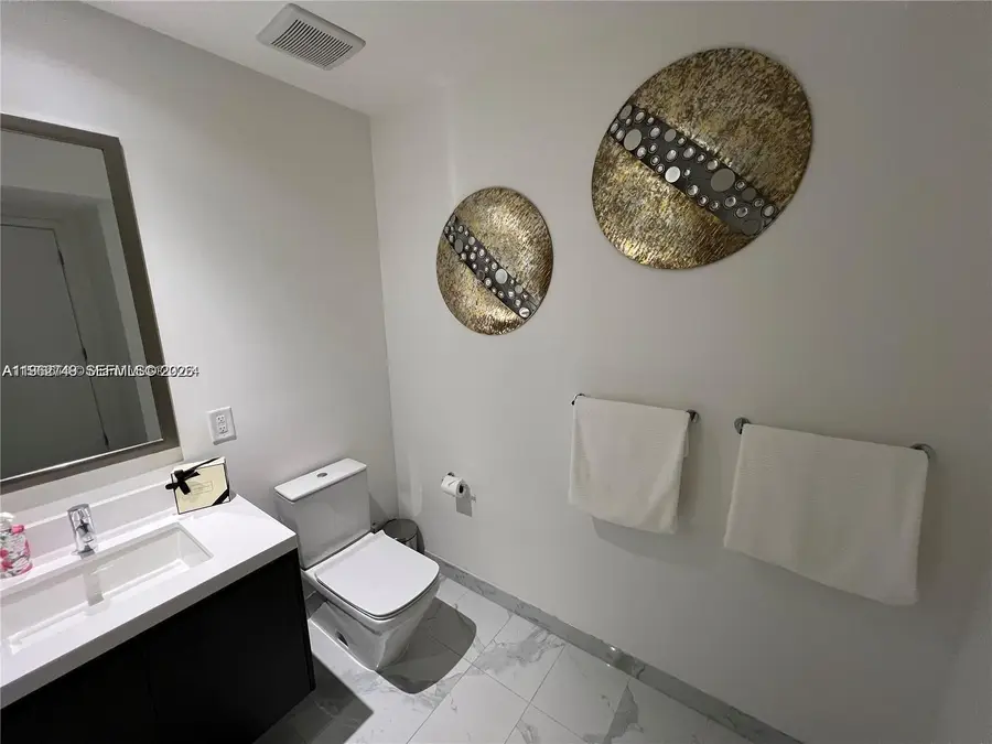 851 NE 1st Avenue #3903, Miami, FL 33132 - #2
