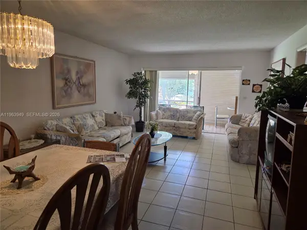 8834 W Mcnab Road #201, Tamarac, FL 33321