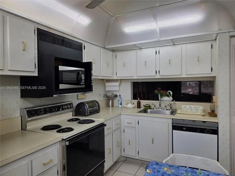 8834 W Mcnab Road #201, Tamarac, FL 33321 - #3