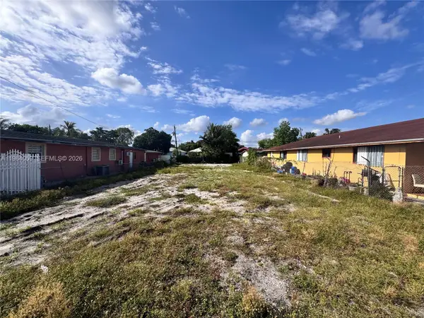 3330 NW 101st Street, Miami, FL 33147