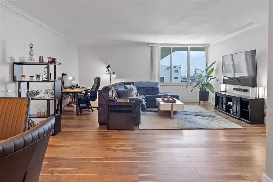1200 W Ave Ph31 #PH31, Miami Beach, FL 33139 - #2