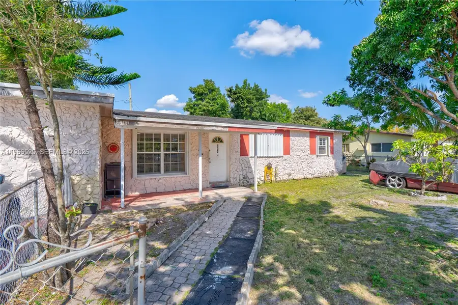 1271 NE 211th Street, Miami, FL 33179 - #2
