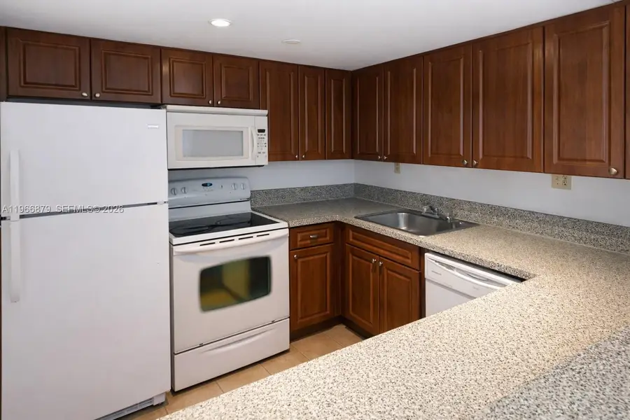 5821 Washington Street #32, Hollywood, FL 33023 - #2