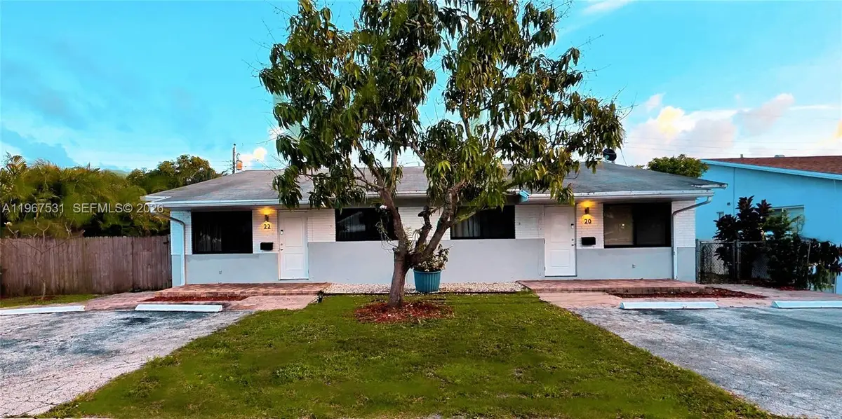 20 SE 12th Street, Dania Beach, FL 33004 - #1