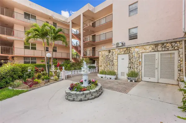 2861 Somerset Drive #104, Lauderdale Lakes, FL 33311