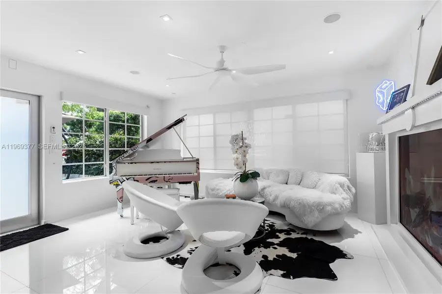1616 Michigan Avenue #1, Miami Beach, FL 33139 - #3