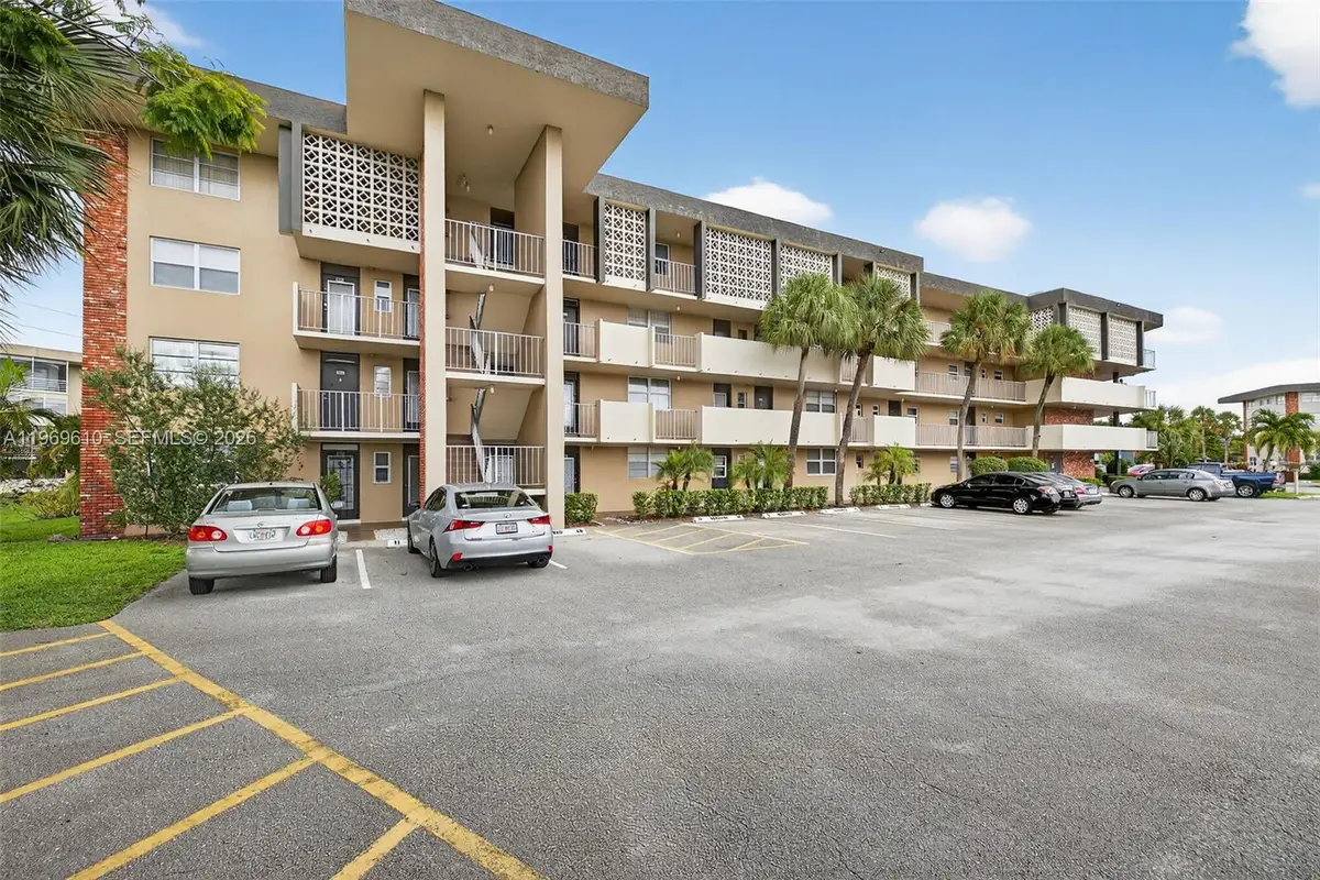 3051 NW 46th Avenue #405, Lauderdale Lakes, FL 33313 - #1