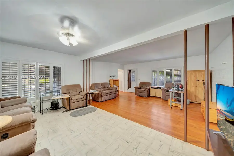 890 NE 138th Street, North Miami, FL 33161 - #3