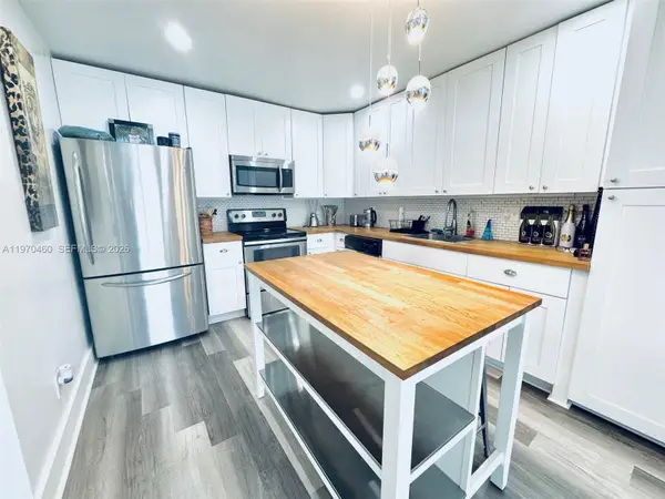 13499 Biscayne Boulevard #PH1705, North Miami, FL 33181