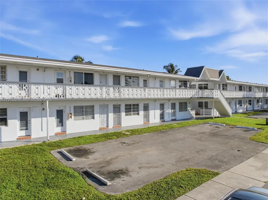 15 NW 204th Street #30, Miami Gardens, FL 33169 - #3
